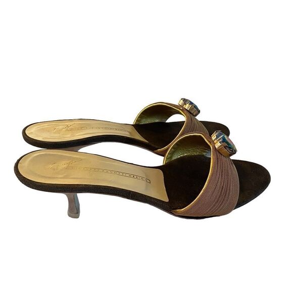 Gold Tone Mesh Open Toe Kitten Heel Sandal w/ Iridescent Heart Shaped Jewel. - Picture 4 of 12